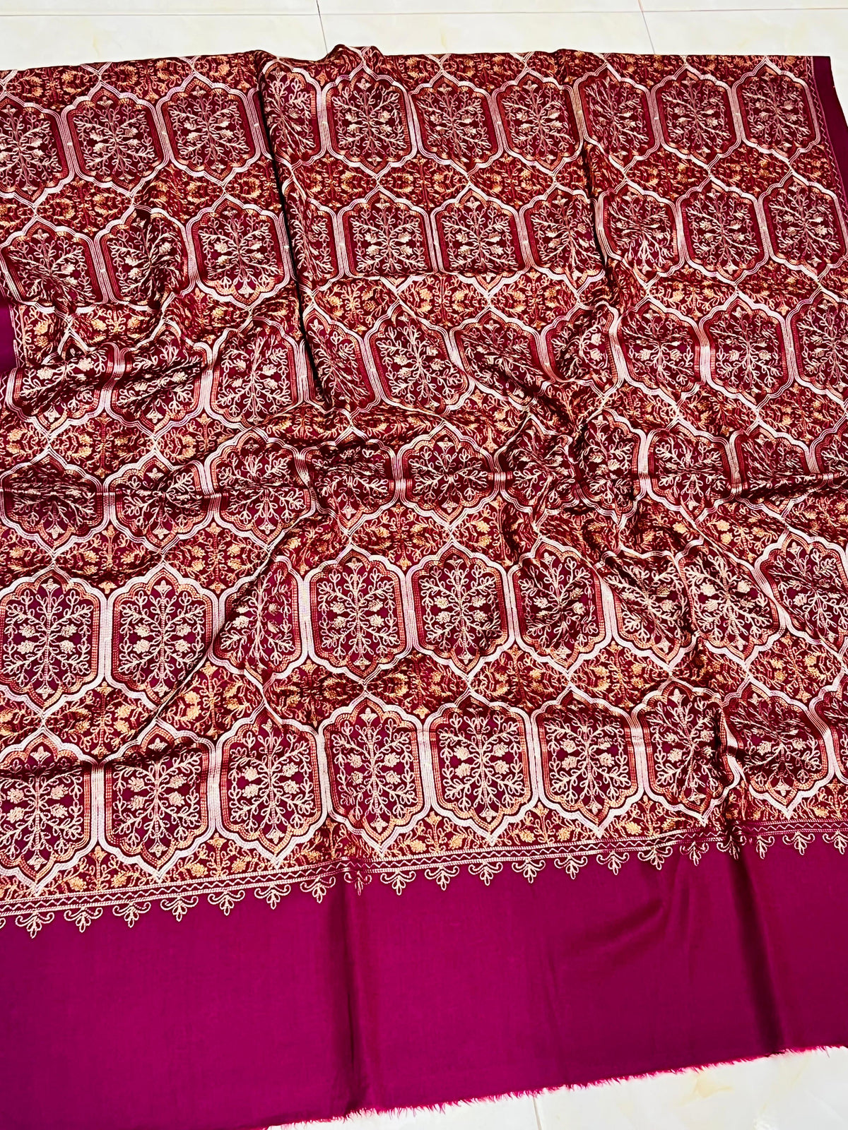 Embroidered Kashmiri Shawl