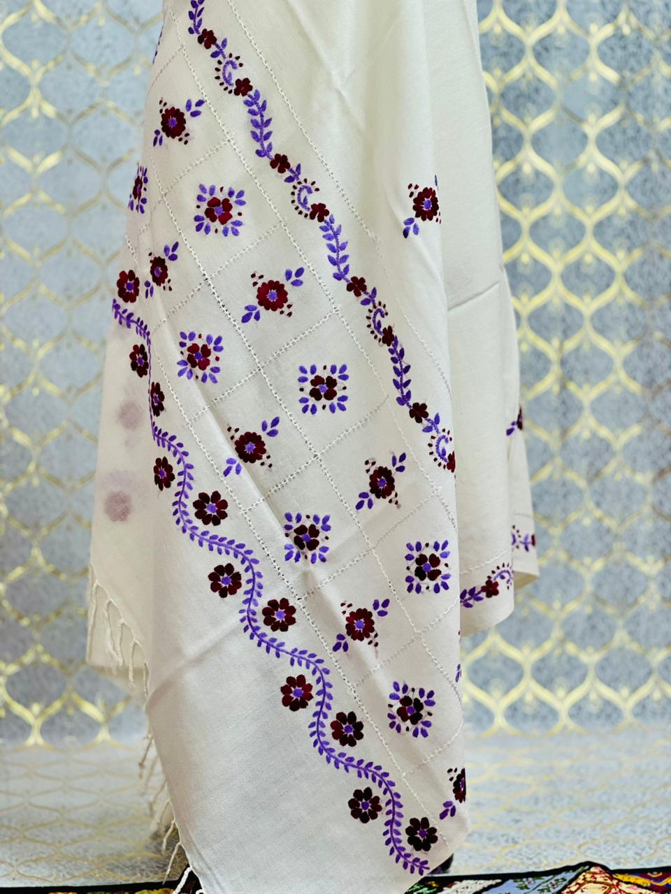 Tarkashi Handmade Shawl